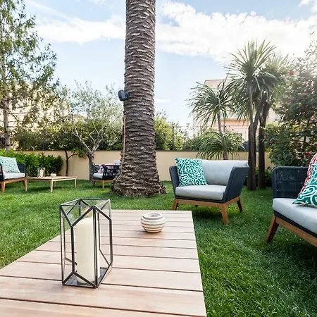 Dream House Alojamento de Acomodação e Pequeno-almoço 4*