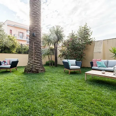 Dream House Bed and breakfast 4*