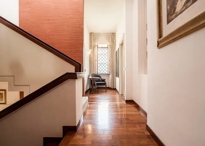 Dream House Bed & Breakfast 4*